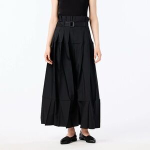 Issey Miyake 132 5. Origami skirt